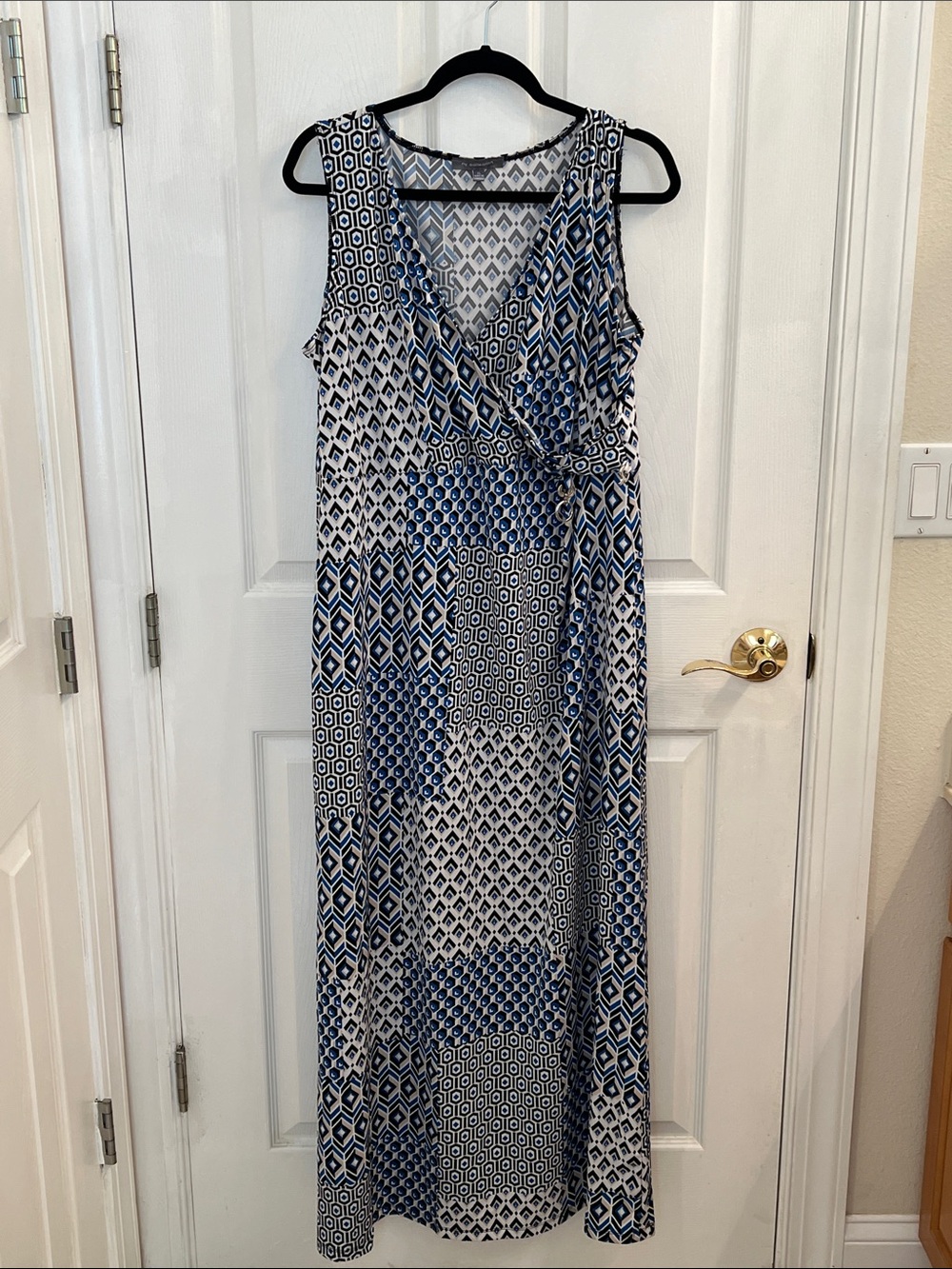NY Collection Blue and White Geometric Wrap Maxi Dress